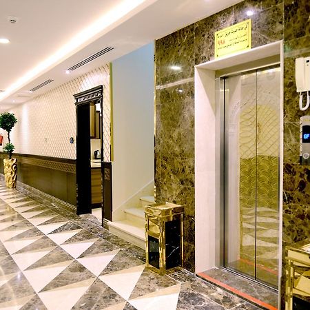 ראיס Marina Hotel מראה חיצוני תמונה